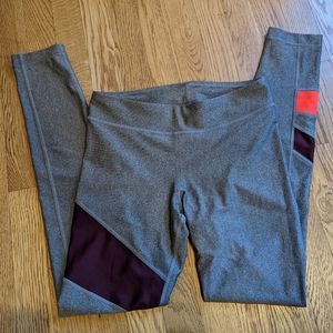 Under Armour Heat Gear Compression Women's Leggings Gray/Pink/Purple Medium